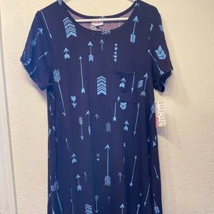 NWT Carly with arrows